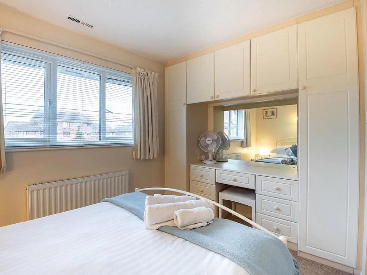 Taverner - Self Catering Holiday Home Close To Poole Quay Exteriör bild