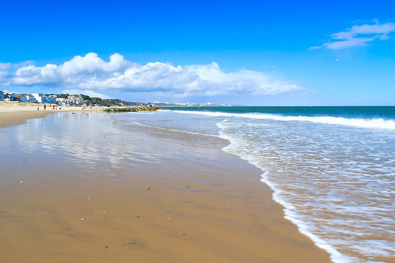 Taverner - Self Catering Holiday Home Close To Poole Quay Exteriör bild